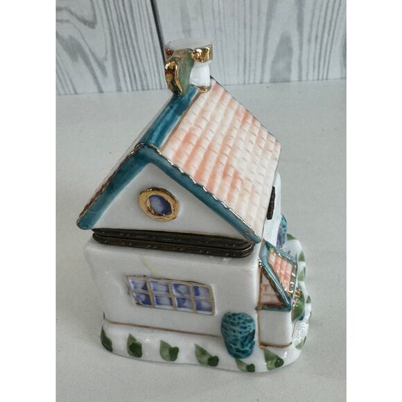 Trinket Box Holiday House Figurine Christmas Hinged - Picture 4 of 5